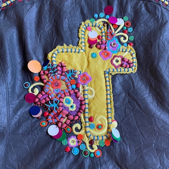 Double D Ranch Embroidered Leather Jacket - Picture 7 of 10